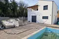 2 bedroom Villa 120 m² Grad Porec, Croatia