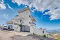 Дом 4 спальни 375 м² Средиземноморский регион, Турция