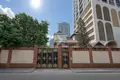 Villa 7 zimmer 617 m² Sangkat Boeng Keng Kang Ti Muoy, Kambodscha