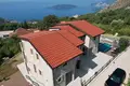 Casa 3 habitaciones 240 m² en Przno, Montenegro