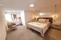 3 bedroom house 200 m² Dos Hermanas, Spain