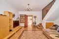 Haus 4 Schlafzimmer 145 m² Dos Hermanas, Spanien