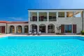 Willa 3 pokoi 250 m² Grad Porec, Chorwacja