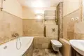 Commercial property 56 m² in Warsaw, Poland