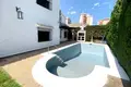 Haus 3 Schlafzimmer 173 m² Dos Hermanas, Spanien