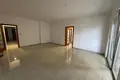 Büro 3 zimmer 126 m² in Tirana, Albanien