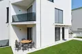 4-Schlafzimmer-Villa 370 m² Trau, Kroatien