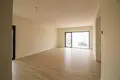 Квартира 3 спальни 134 м² Quelfes, Португалия