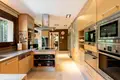 Haus 4 Schlafzimmer 761 m² Marbella, Spanien