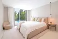 4 bedroom house 424 m² Dos Hermanas, Spain