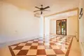 4 bedroom house 276 m² Dos Hermanas, Spain