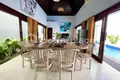 Villa de 2 dormitorios  Legian, Indonesia