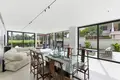 Apartment 522 m² Si Sunthon, Thailand