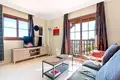 Wohnung 2 Schlafzimmer 158 m² Estepona, Spanien