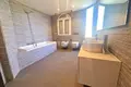 5-Schlafzimmer-Villa 810 m² lAlfas del Pi, Spanien
