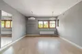 Haus 7 zimmer 680 m² Warschau, Polen