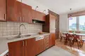 Квартира 2 комнаты 57 м² в Варшаве, Польша