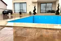 Maison 5 chambres 300 m² en Tbilissi, Géorgie