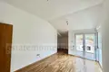 Квартира 2 спальни 72 м² Биела, Черногория