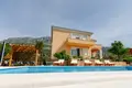 4 bedroom house 338 m² Kastel Sucurac, Croatia