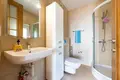 Casa 5 habitaciones 200 m² en Katun Rezevici, Montenegro
