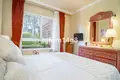 Mieszkanie 2 pokoi 172 m² Marbella, Hiszpania