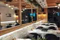 Betriebliches Hotel mit Restaurant in Bar zu verkaufen