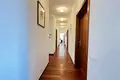 5 bedroom apartment 228 m², All countries