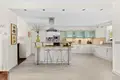5 bedroom house 263 m² Dos Hermanas, Spain