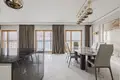 Commercial property 145 m² in Warsaw, Poland