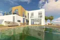 Mieszkanie 5 pokojów 440 m² Peyia, Cypr