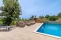 4 room house 250 m² Opcina Svetvincenat, Croatia