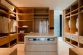 6-Schlafzimmer-Villa 1 773 m² Pererenan, Indonesien