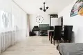 Mieszkanie 3 pokoi 57 m² Warszawa, Polska