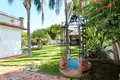 4-Schlafzimmer-Villa 208 m² Estepona, Spanien