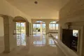villa de 5 chambres 500 m² Agios Tychonas, Chypre