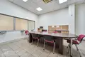 Propiedad comercial 10 habitaciones 447 m² en Minsk, Belarús