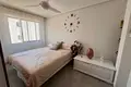 Mieszkanie 4 pokoi 98 m² Torrevieja, Hiszpania