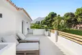 6 bedroom house 243 m² Dos Hermanas, Spain
