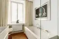 Mieszkanie 2 pokoi 82 m² Warszawa, Polska