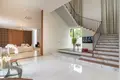 Villa de 7 dormitorios 2 404 m² Sangkat Prek Aeng, Camboya
