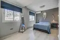 3 bedroom house 150 m² Dos Hermanas, Spain