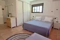 Haus 5 Schlafzimmer 253 m² Dos Hermanas, Spanien