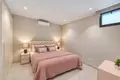 4 bedroom house 294 m² Dos Hermanas, Spain