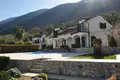 4-Schlafzimmer-Villa 751 m² Muo, Montenegro