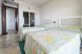 Wohnung 5 Schlafzimmer 260 m² Dos Hermanas, Spanien