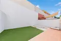 2 bedroom house 150 m² Dos Hermanas, Spain