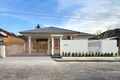 villa de 3 chambres 285 m² Si Sunthon, Thaïlande