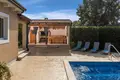 3 bedroom villa 140 m² Grad Porec, Croatia