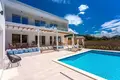 Maison 4 chambres 180 m² Grad Omis, Croatie